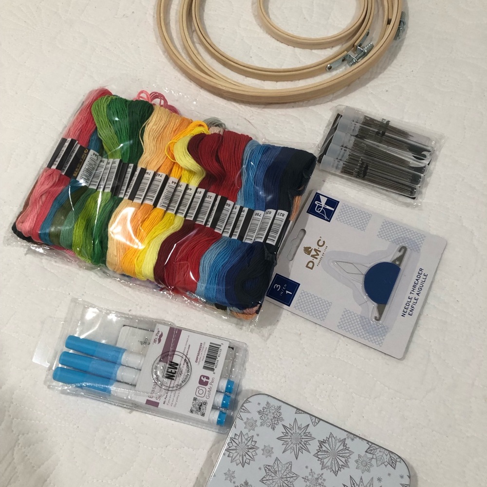 Embroidery Floss Set with Accessories